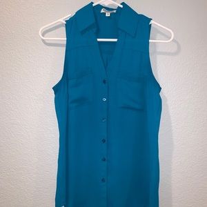 Express sleeveless button up